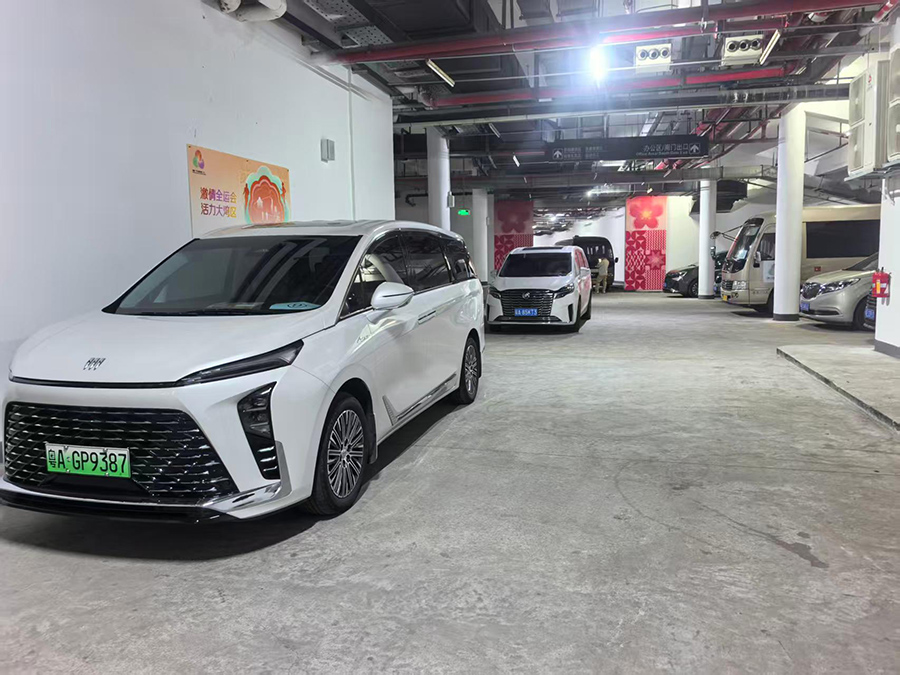 广州租车首选/月租年租带司机包车优惠-广州现达商务有限公司(现达租车）